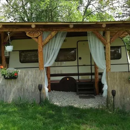 Luxury tent Orsegi Nomad-lak Nomad 1 Kercaszomor