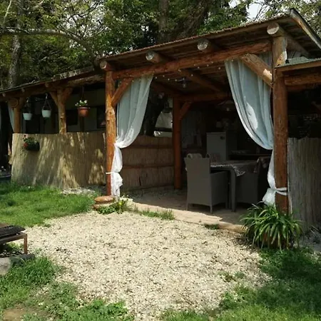 Orsegi Nomad-lak Nomad 1 Luxury tent